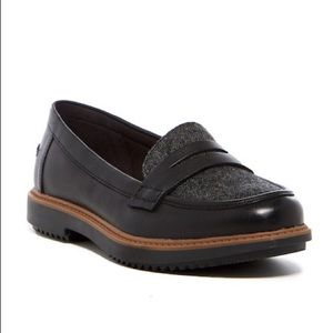 Clark’s “Raisie Eletta” Soft Cushion Loafers